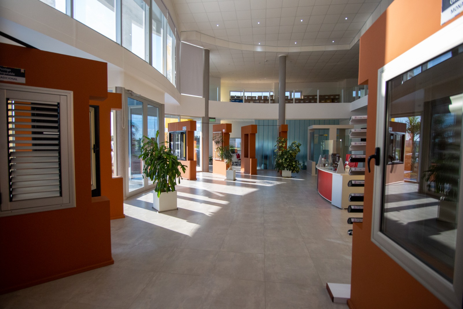 Showrooms y Experiencia Aluplast